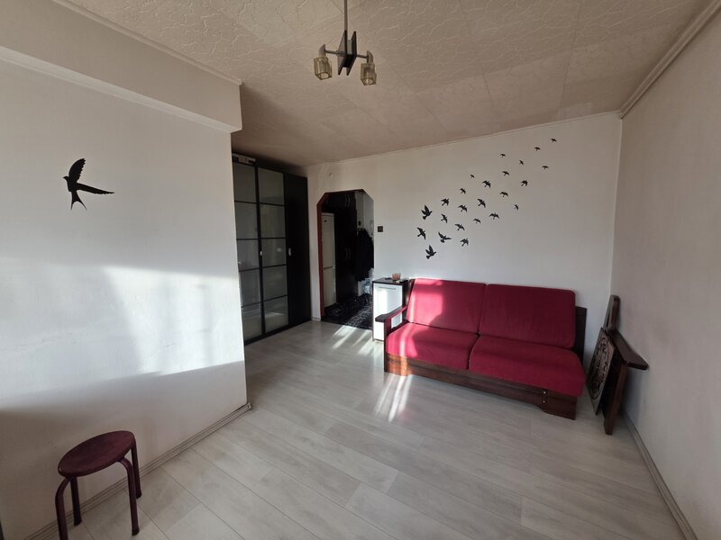 Piata Muncii, 10 minute metrou, pe Campia Libertatii intersectie Petrascu,